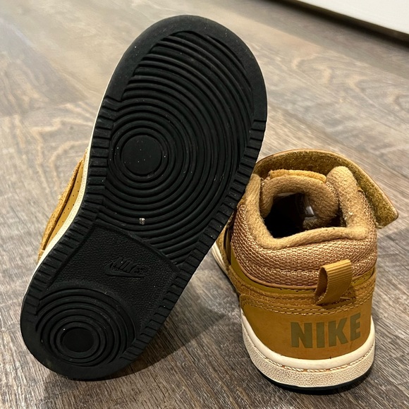 Nike Court Borough Mid Wheat Sneakers - Picture 6 of 8